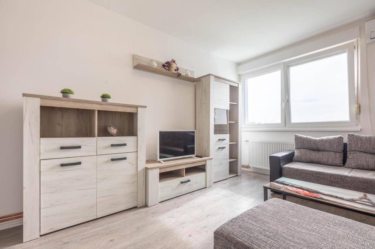 Cosy Apartment Hugo Όσιγιεκ Εξωτερικό φωτογραφία