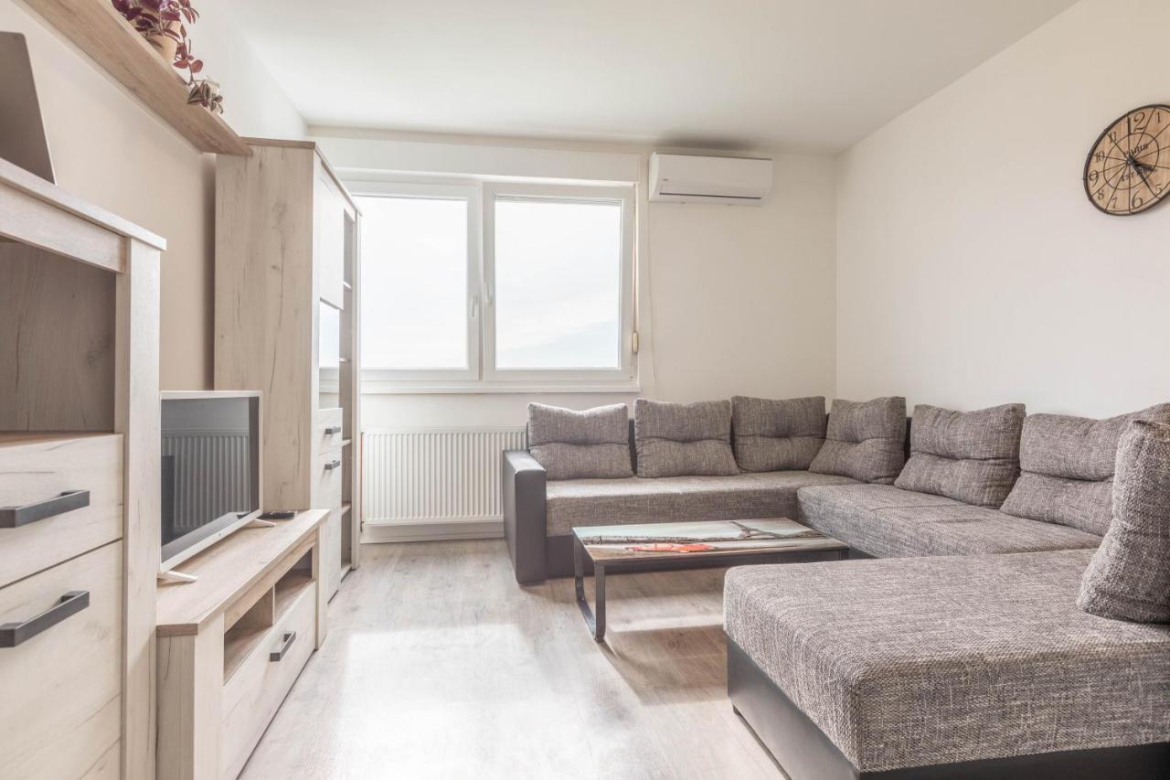 Cosy Apartment Hugo Όσιγιεκ Εξωτερικό φωτογραφία