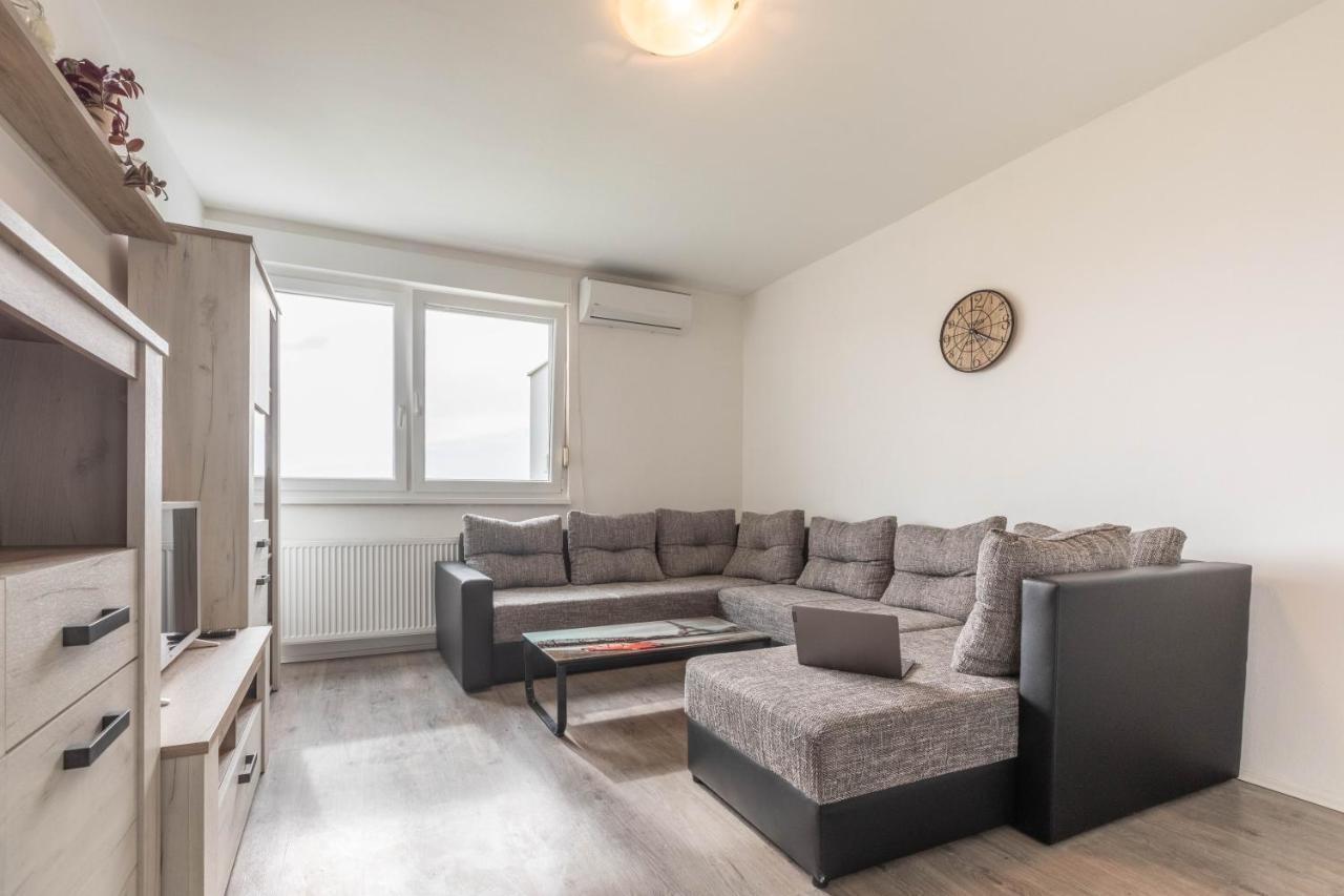 Cosy Apartment Hugo Όσιγιεκ Εξωτερικό φωτογραφία